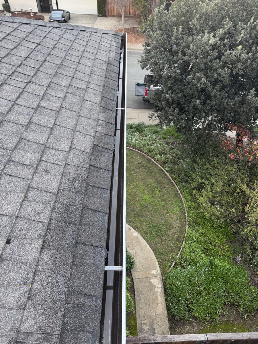 Clean empty gutters after ORS Clean service — Cupertino CA