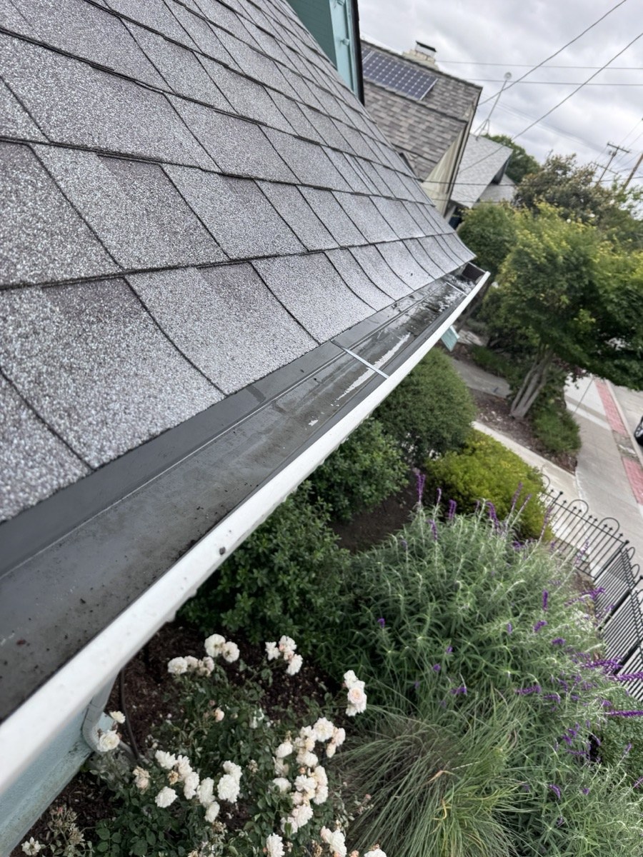 Clean empty gutters after ORS Clean service — San Jose CA